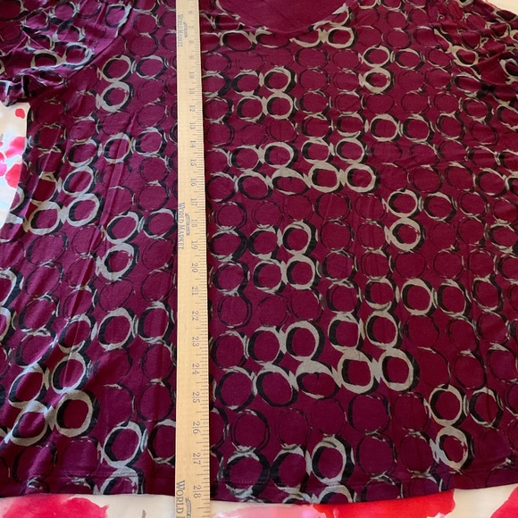 Women’s APT. 9 top 1X - Picture 4 of 5